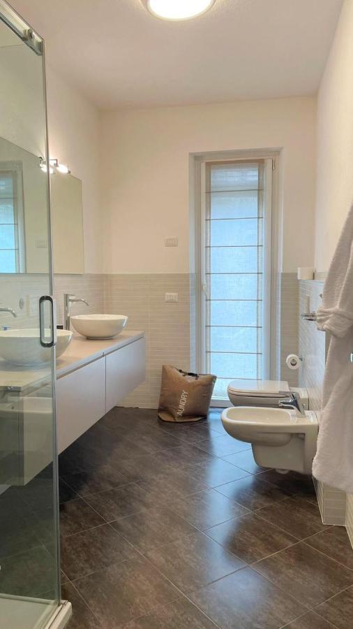 Lake View Apartment Ардженьо Экстерьер фото