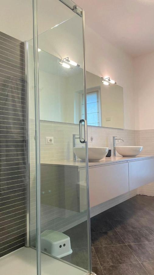 Lake View Apartment Ардженьо Экстерьер фото